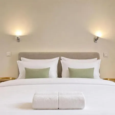 Invalides Stylish 2 Bedroom With Netflix パリ