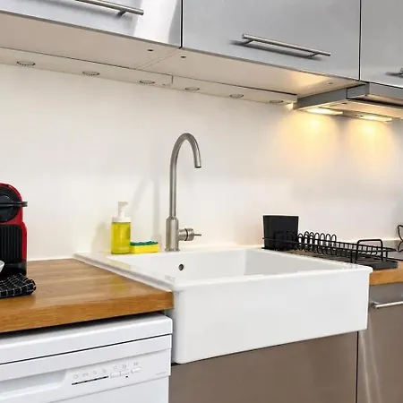 Invalides Stylish 2 Bedroom With Netflix *